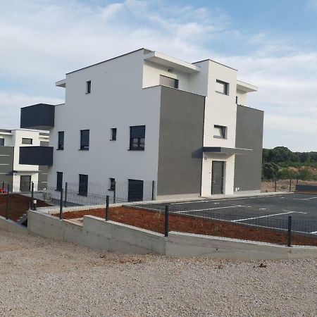 Black&White 2 Apartment Veglia Exterior foto